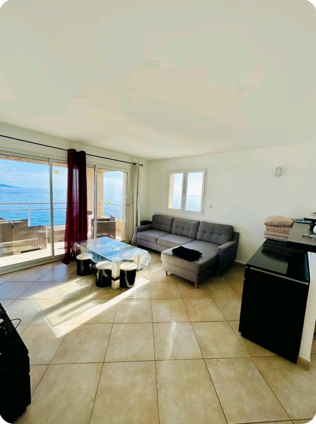 Appartement F3 Luri Buitenkant foto